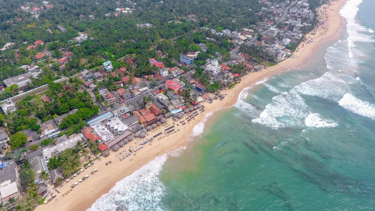 Hotel Apollo Hikkaduwa Exterior photo